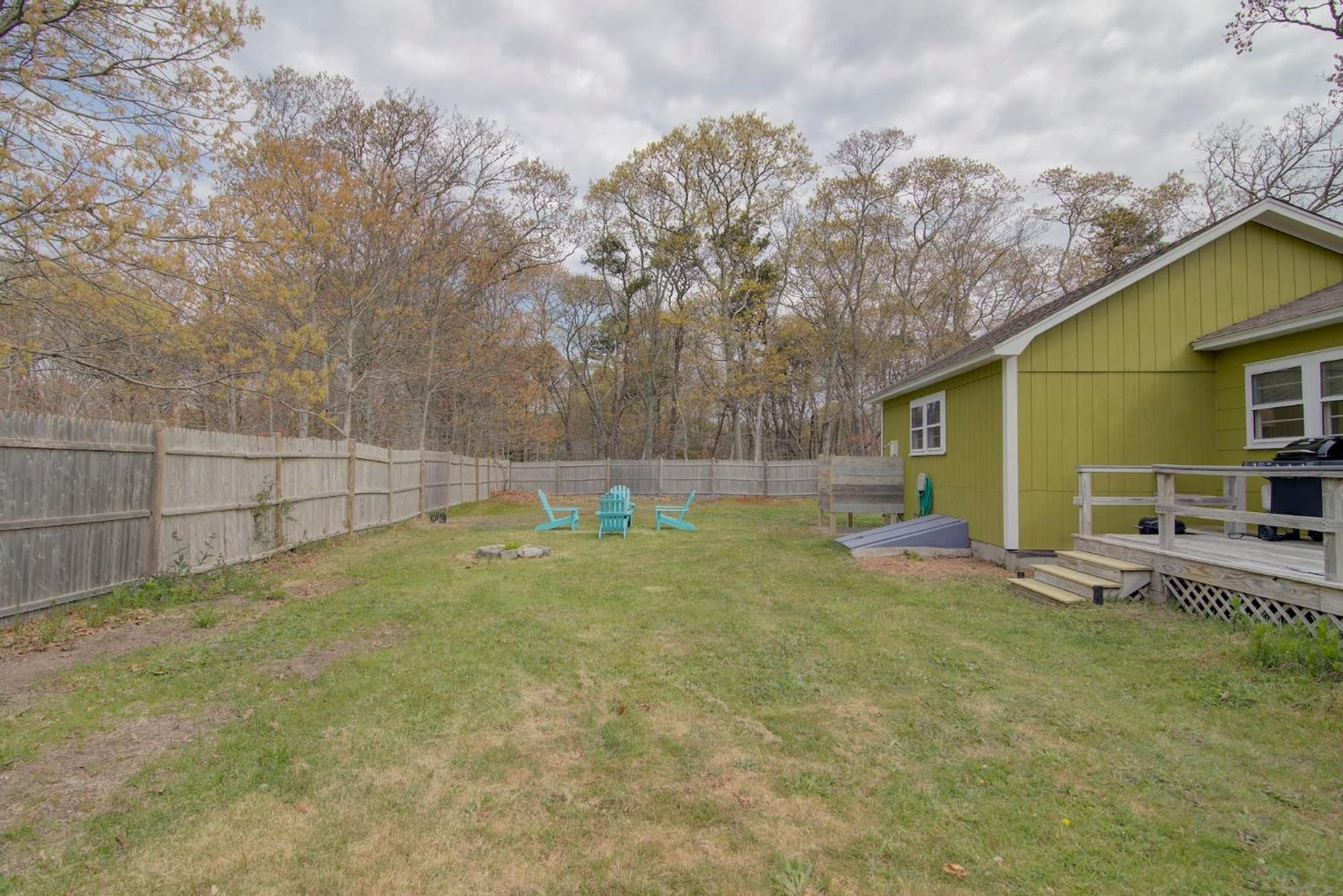 Fully Fenced Yard And Minutes To Bayside Beaches Eastham Exterior foto